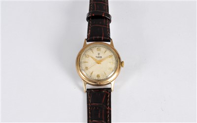 Lot 163 - A Unisex 9ct Gold Tudor Wristwatch