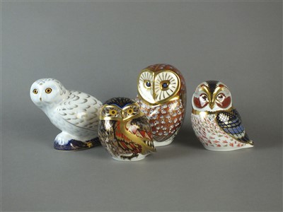 Lot 210 - Four Royal Crown Derby imari paperweight owl models