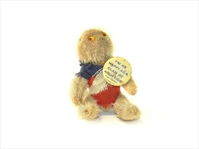 Lot 533 - Vintage Farnell “Campbell” Bear with Red, White and Blue muslin outfit and badge.