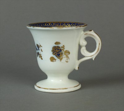 Lot 263 - Caughley ice cup, circa 1785-90