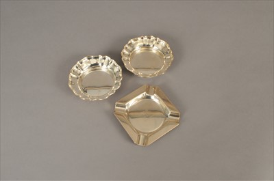 Lot 19 - A pair of silver nut dishes