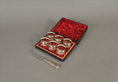Lot 23 - A collection of silver plated wares