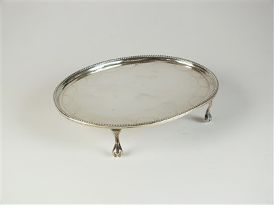Lot 15 - A mid-late 18th century Scottish silver teapot stand