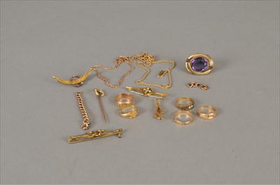 Lot 88 - A collection of jewellery