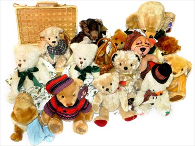 Lot 538 - Quantity of Collectable Merrythought Teddy Bears (14)
