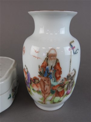 Lot 104 - A Chinese famille rose porcelain shaped square...