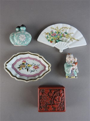 Lot 32 - A Chinese famille rose spoon tray,...