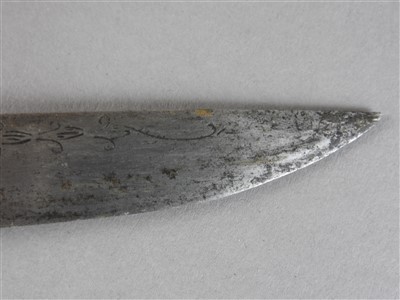 Lot 70 - An Afghan pesh kabz and a Javanese kris