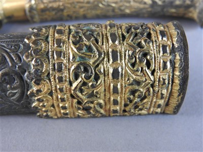 Lot 70 - An Afghan pesh kabz and a Javanese kris