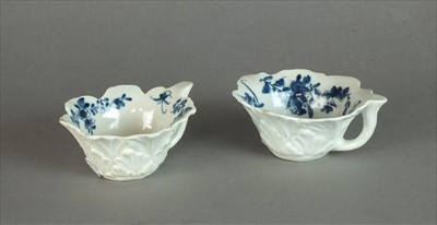 Lot 382 - Two Worcester butterboats, circa 1760