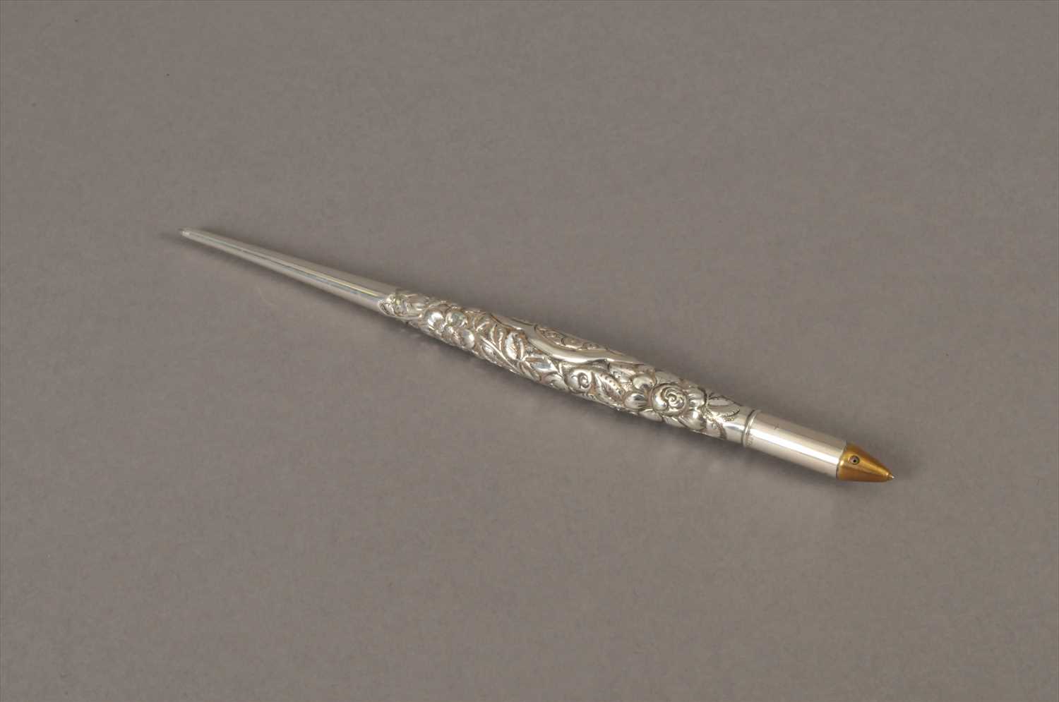 Lot 32 - A Tiffany & Co silver ball point pen