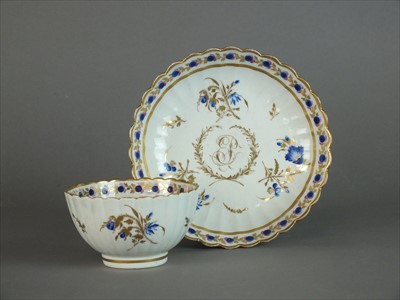 Lot 285 - Caughley polychrome tea bowl and saucer, circa 1790