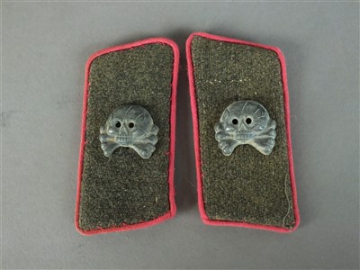 Lot 410 - A set of German Third Reich Panzer Assault Gun collar patches