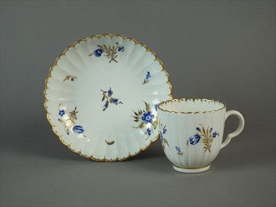 Lot 302 - Caughley coffee cup and saucer, circa 1790