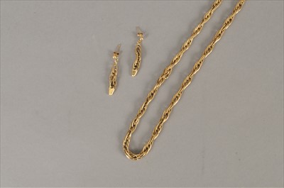 Lot 105 - A 9ct gold necklace and earrings suite