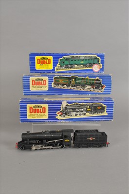 Lot 253 - Three boxed 00 three rail Hornby Dublo locomotives
