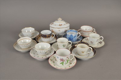 Lot 162 - A collection of late 18th century English porcelain