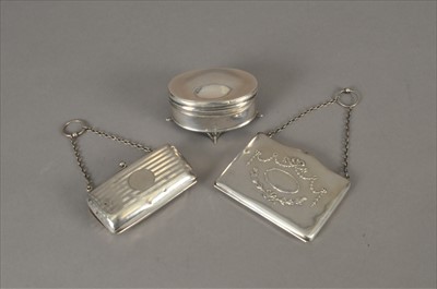 Lot 55 - Two silver purses and a box