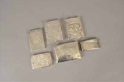 Lot 56 - A small collection of silver