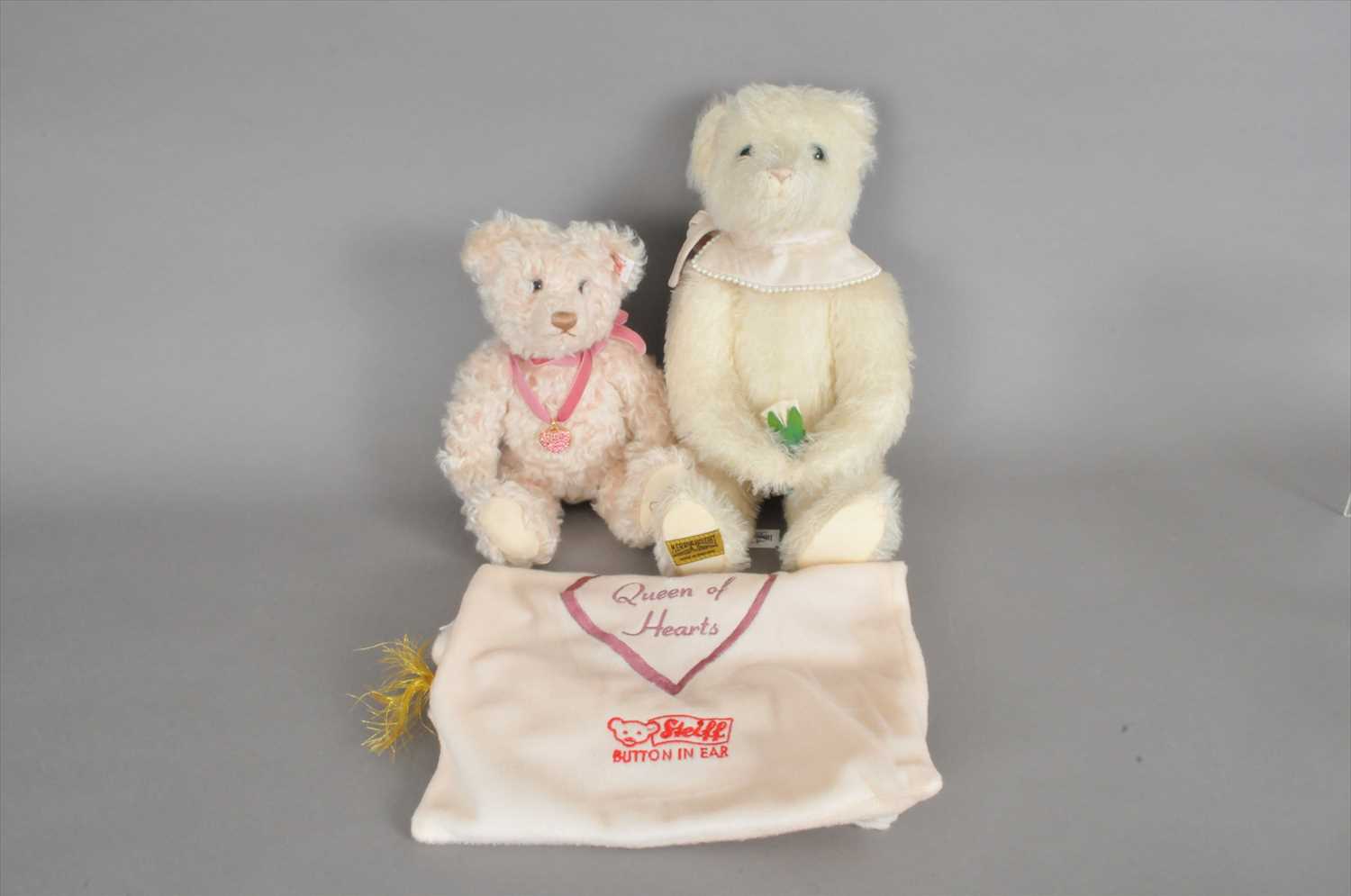 Lot 248 - A boxed Merrythought 'Diana' limited edition teddy bear and a  Steiff 'Queen Of Hearts' bear