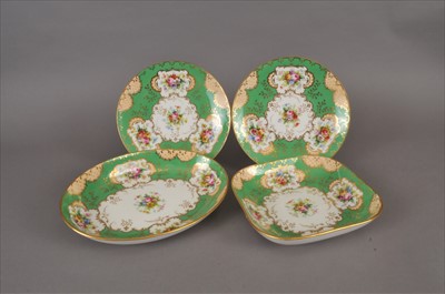 Lot 175 - Mintons dessert service