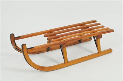 Lot 592 - A 'Davos' German-made toboggan