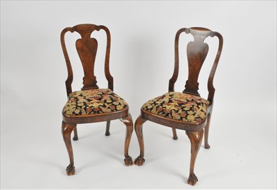 Lot 309 - A pair of Queen Ann style walnut side chairs