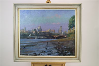 Lot 16 - Bob Brown NEAC (British Contemporary), Mudlarks at Low Tide on the Thames Beach