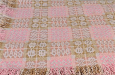 Lot 224 - A Welsh wool woven blanket