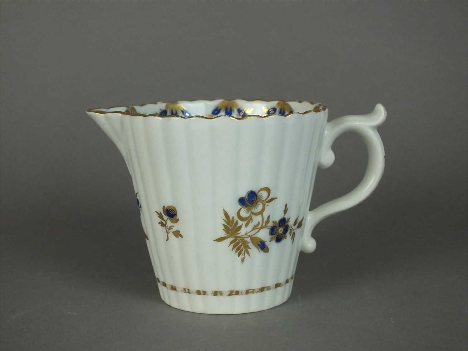 Lot 336 - Caughley 'Dresden Flowers' milk jug