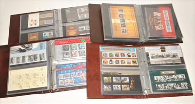 440 - A large collection of stamps