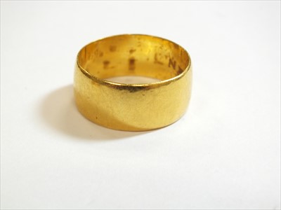 Lot 53 - Two 22ct gold wedding bands