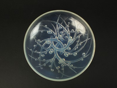 Lot 562 - René Lalique 'Graines D'Asperges' bowl