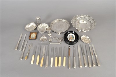 Lot 46 - A small collection of silver and plate