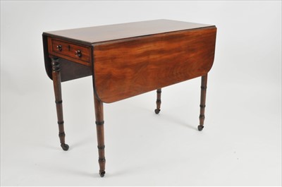 Lot 553 - A 19th century mahogany Pembroke table