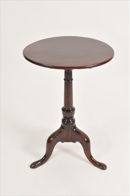 Lot 414 - A small 19th century mahogany snap-top occasional table, box commode and a book trough