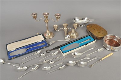 Lot 52 - A small collection of silver and plate