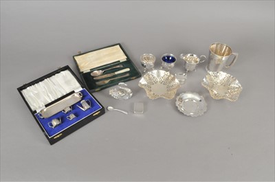 Lot 54 - A small collection of silver