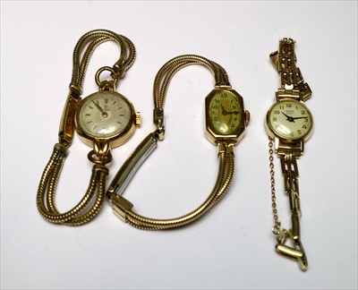Lot 412 - Two 9ct gold Tudor ladies wristwatches and a...