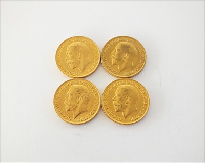 Lot 198 - Four George V sovereigns
