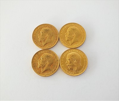 Lot 199 - Four George V sovereigns