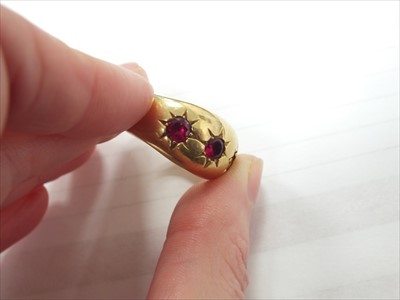 Lot 113 - An untested ruby ring