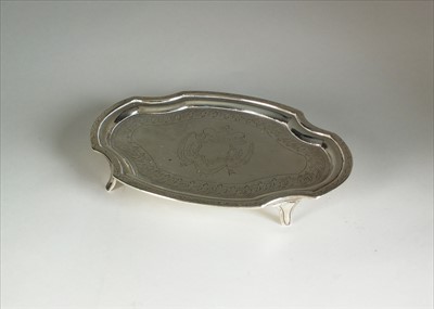 Lot 40 - A George III silver teapot stand