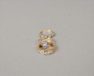 Lot 396 - Three 9ct gold rings