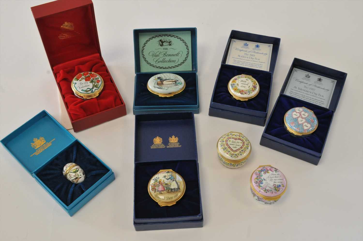 Lot 211 - A collection of Halcyon Days enamel boxes