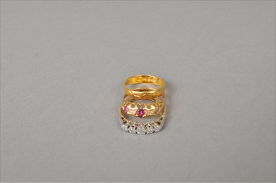 Lot 409 - Three rings