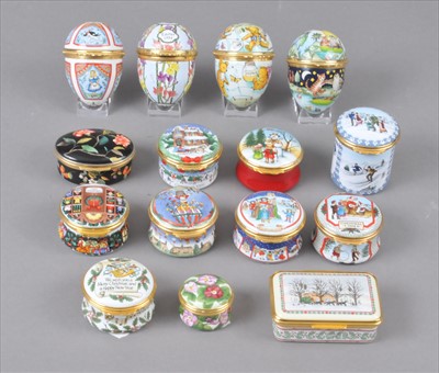 Lot 503 - A collection of 15 Halcyon Days enamelled...