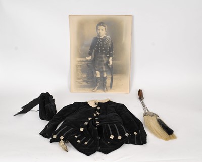 Lot 384 - Victorian velvet child's jacket and waistcoat