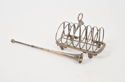 Lot 2 - A William IV silver six division toast rack