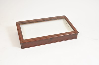 Lot 396 - An early 20th century mahogany framed table-top display case